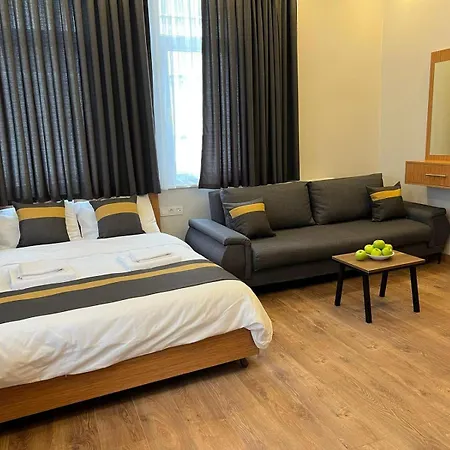 아파트 Taksim & Sisli Splendor: Modern Living Spaces *