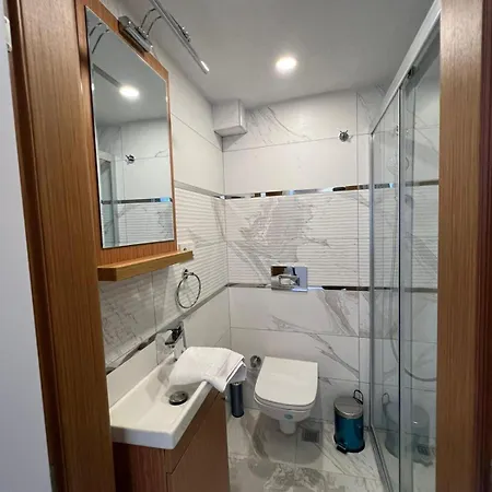 Taksim & Sisli Splendor: Modern Living Spaces Provincia di Istanbul