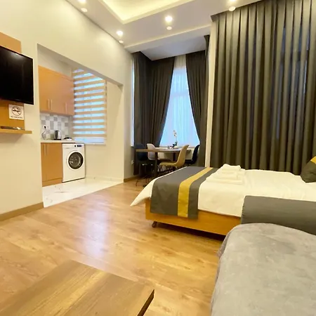 Taksim & Sisli Splendor: Modern Living Spaces Provincia di Istanbul